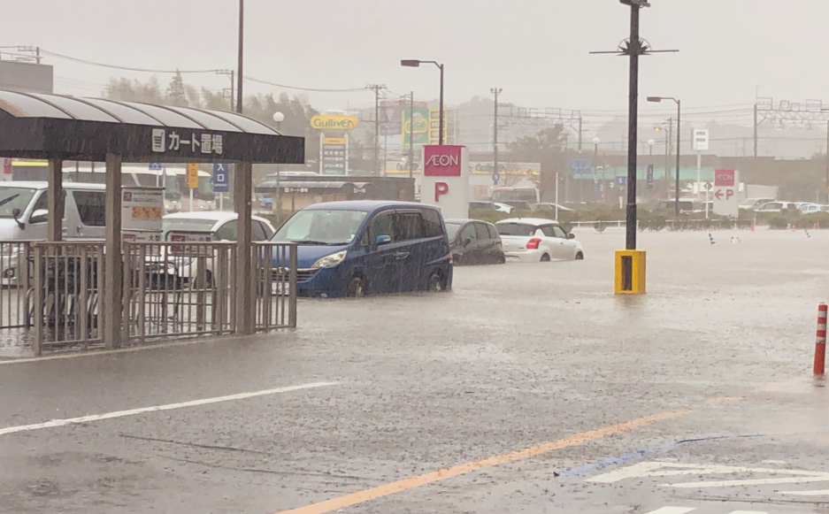 成田ｲｵﾝやjr成田駅が冠水 浸水し被害がヤバい 現地の画像や様子 うさぎ好き主婦 ウサ子の日常